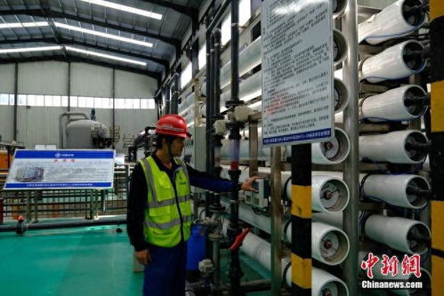走進天山，探秘世界在建最長高速公路隧道——速美特